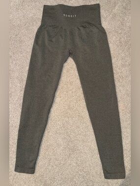 YONDIT Olive Compression Leggings